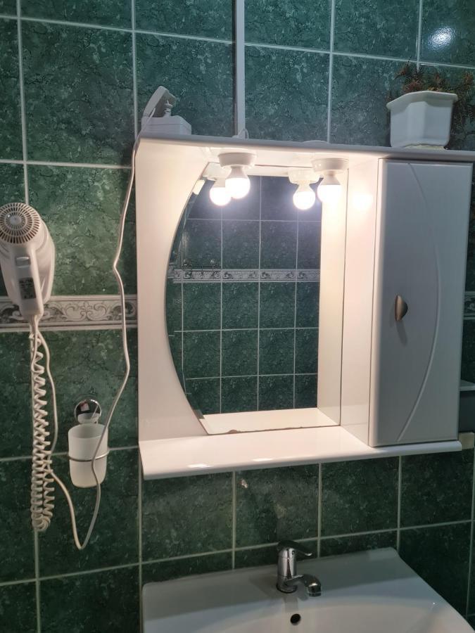 Hotel Rai Obrochishte Eksteriør bilde